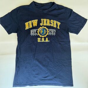 Mens New Jersey Navy Blue 
Cotton Tee Shirt Size Small